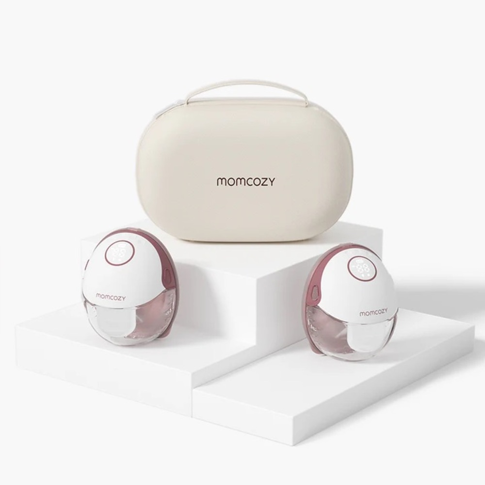 Momcozy M6  Breast Pump Set NWT